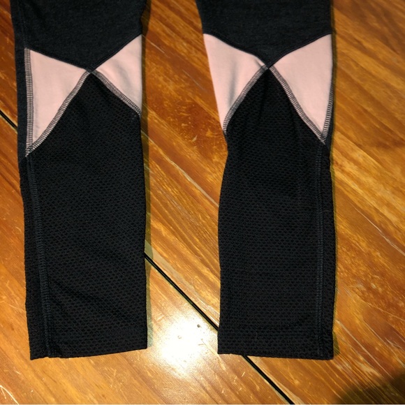 Victoria’s Secret Pink sequins leggings S - Picture 3 of 7